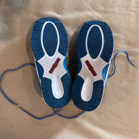 Orthofeet Walking Shoes - Coral Style - Picture 2 of 2